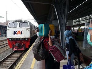 Libur Nataru, Tiket Kereta dari Jakarta Terjual Hampir 50%