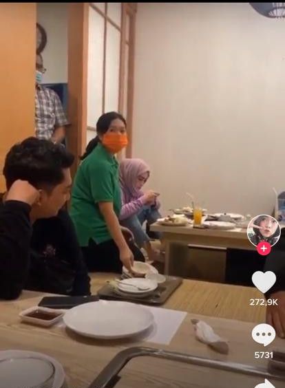 Kaget Harga Steak Rp 1,1 Juta, Pengunjung Ini Jadi Viral di TikTok
