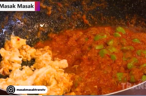 Nasi Goreng Mawut Petai
