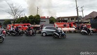 Akibat kejadian ini, arus lalu lintas dari Blabak menuju Kota Magelang, dibuat satu arah. Hal ini mengingat pabrik persis berada di pinggir jalan.