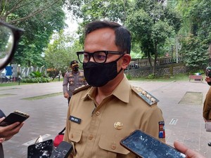 Aksi Bima Arya Malam-malam ke RS UMMI, Pastikan Habib Rizieq Di-swab Test Pagi