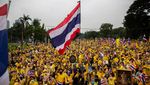 Aksi Pro Monarki Dukung Raja Thailand