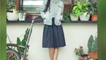 Gaya Fashionable Asila Maisa Fatihah saat Makan Mie dan Es Krim