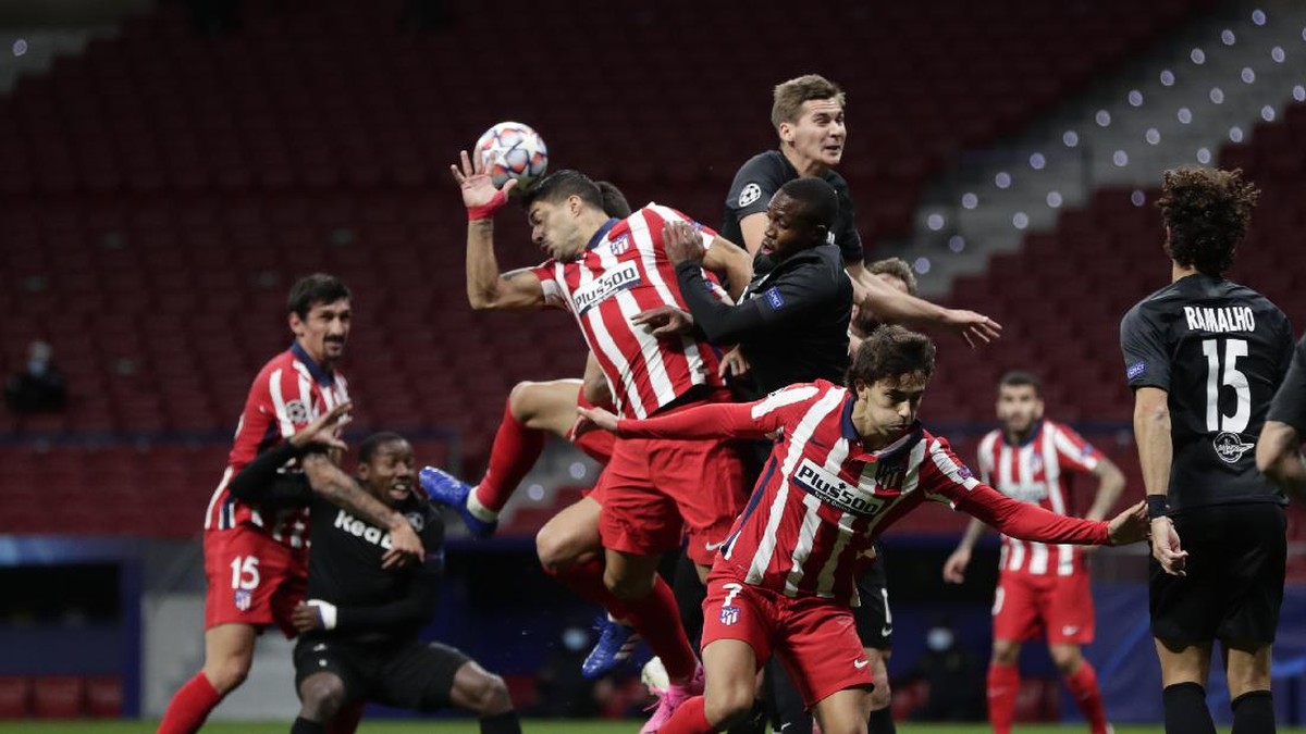 Atletico Madrid menang 3-2 atas RB Salzburg. (Foto: AP/Manu Fernandez)
