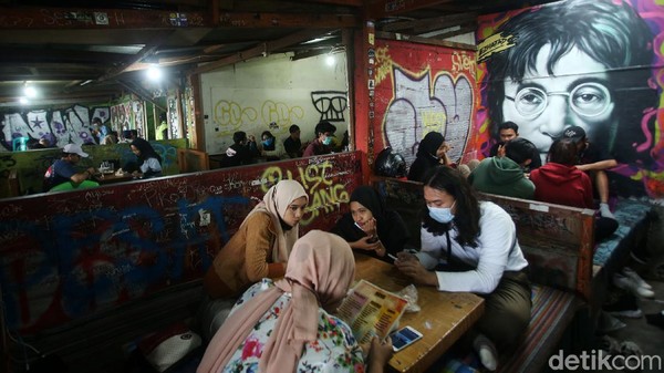 Begini Kondisi Warpat Puncak Saat Libur Panjang Cuti Bersama