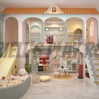 Ada juga wahana mandi bola dan perosotan. Serta perpustakaan dan studio musik di bagian lantai dua rumah bermainnya. Bagaimana menurutmu? Foto: YouTube/Momo Youtube Channel