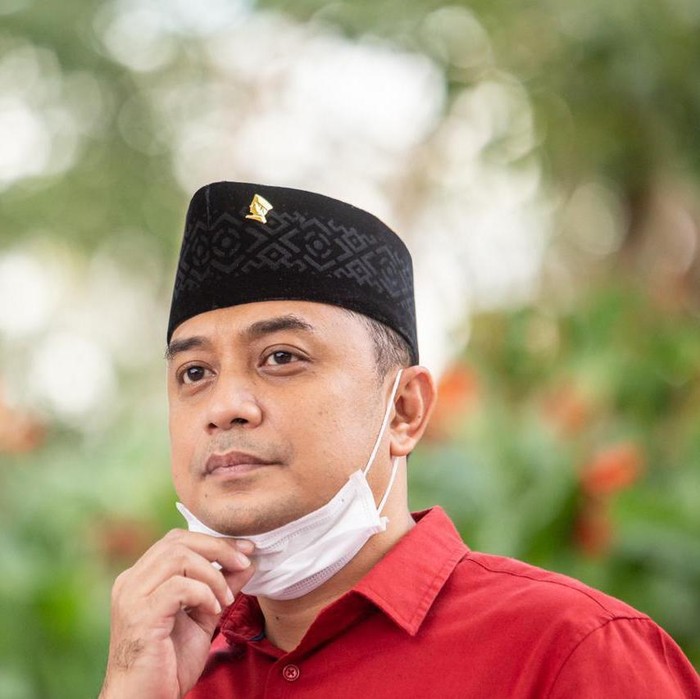 Hari Sumpah Pemuda memberi energi positif bagi Calon Wali Kota Surabaya Eri Cahyadi. PDIP Surabaya menilai, Eri merupakan figur muda yang terampil dan menguasai masalah Kota Pahlawan.