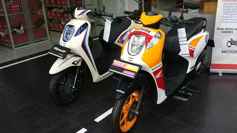 Honda Genio dengan livery Repsol MotoGP Honda Genio dengan livery Repsol MotoGP