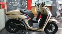 Kabar baiknya, kedua model modifikasi Honda Genio itu tidak hanya di-display, tapi juga dijual untuk konsumen umum. Tertarik? Foto: Astra Motor Center Jakarta