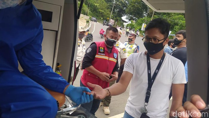 Ini tiga lokasi pos kesehatan rapid test wisatawan ke Jabar