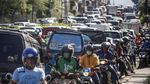 Jalur Puncak Bogor Macet Total