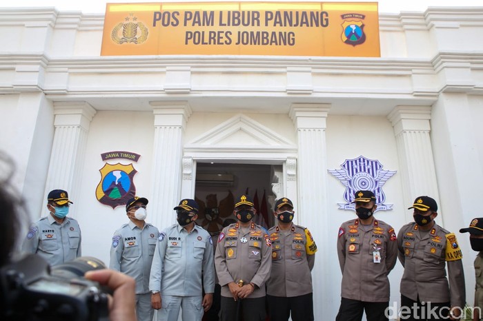 Kakorlantas Tinjau Pospam ala Istana Negara di Jombang