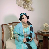 Kekeyi baru-baru ini jadi viral setelah meniru penampilan putri Jasmine. Penampilan manglinginya tersebut bikin netizen kaget.  Foto: Instagram