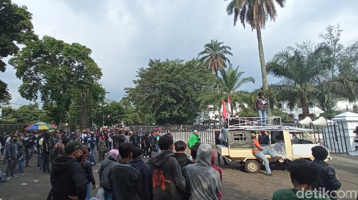 Kelompok Sunda Gaungkan Jaga Bandung