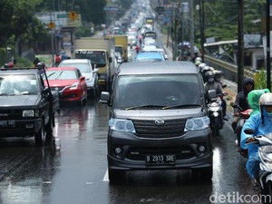 Bereskan Macet di Puncak, Lido Mau Disulap Jadi KEK Pariwisata