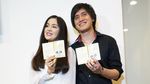 Kevin Aprilio dan Vicy Melanie Pamer Buku Nikah