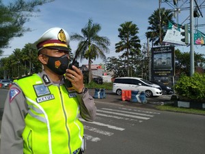 One Way Arah Puncak Diberlakukan, Ini 6 Titik Kemacetan di Puncak Bogor