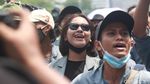 Duh! Aksi Mahasiswa ini Bikin Adem