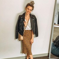 Setelah mengungkap hal tersebut, tentu dokter Medina langsung mendapat banyak dukungan dari sesama wanita. Mereka menyebut Medina adalah panutan yang baik sebagai seorang wanita dan dokter. Foto: Instagram @drculver