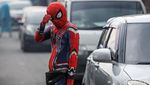 Ada Aksi Spiderman di Kemacetan Gadog