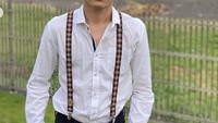 Belakangan ini Asyraf Jamal muncul sebagai host di acara Bikin Laper Trans TV. Keseruannya saat menyantap kuliner sukses bikin penonton laper beneran. Foto: Instagram @asyrafjamall