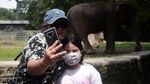 Bonbin Ragunan Jadi Tempat Warga Jakarta Mengisi Liburan