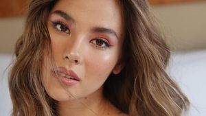 Catriona Gray yang Seksi dan Menawan Hati
