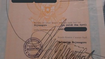 Tanda tangannya makan lapak banget nih. Foto: Dok. Facebook