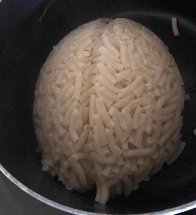 Gambar pengecoh mata