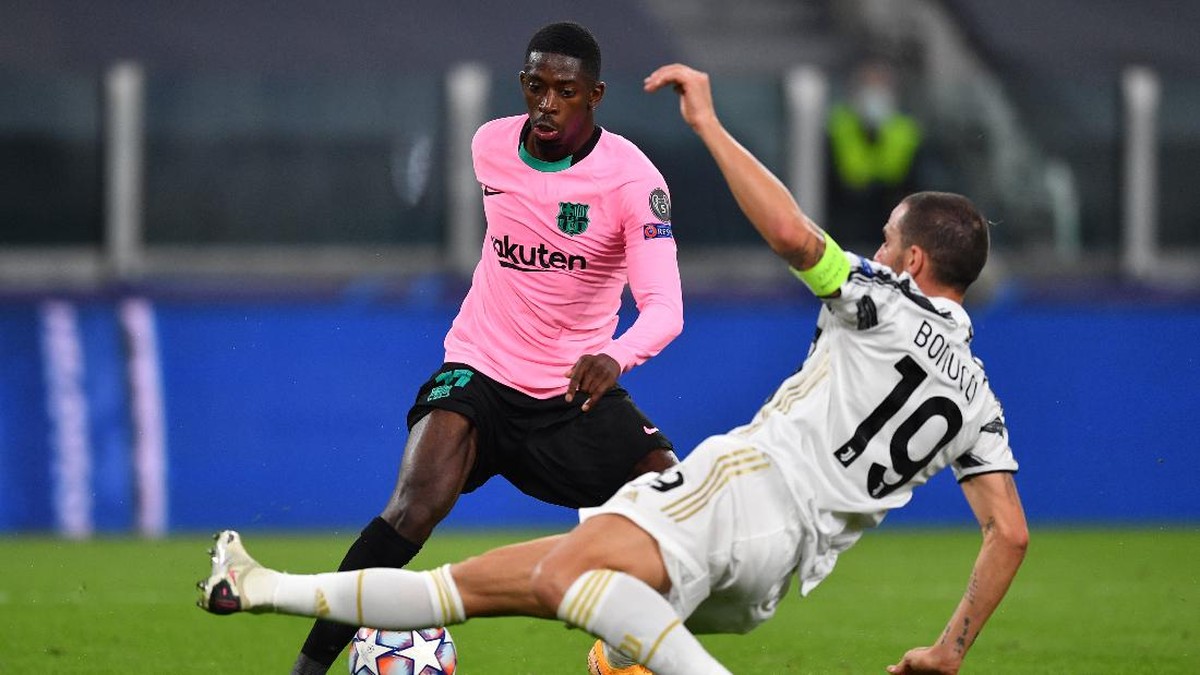 Juventus tampil jauh dari harapan saat dibungkam Barcelona di kandang sendiri. (Foto: Getty Images/Valerio Pennicino)