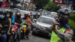 Foto: Kendaraan Wisatawan Mulai Padati Kawasan Lembang