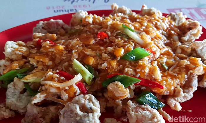 Kepiting Soka Telur Asin, Menu Istimewa dari Hutan Mangrove Brebes