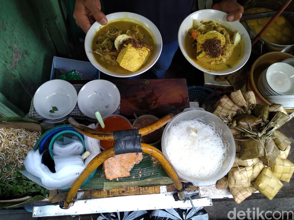 Laksa Bogor Mang Wahyu yang Laris Manis Sejak 1960-an