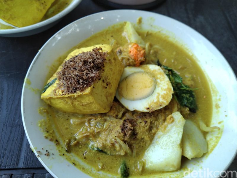 Laksa Bogor Mang Wahyu yang Laris Manis Sejak 1960-an