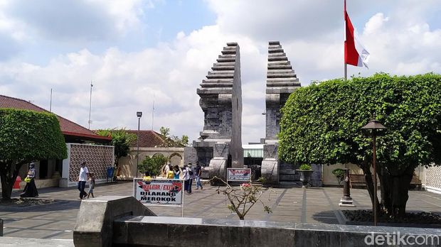 Libur Panjang,  Peziarah di Makam Bung Karno Dibatasi 50 Orang Didalam Cungkup