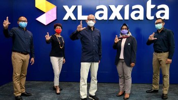 Tak hanya itu, RUPSLB juga menyetujui mengangkat I Gede Darmayusa sebagai Direktur Perseroan terhitung sejak 4 November 2020 sampai dengan berakhirnya masa jabatan Direksi pada penutupan RUPS Tahunan pada tahun 2024. Ia bukan orang baru di jajaran XL, kini menduduki jabatan sebagai Direktur Teknologi. Gede memiliki pengalaman yang luas di bidang telekomunikasi. Di posisi barunya ini, Gede akan memimpin pengelolaan dan pengembangan jaringan. Foto: dok. XL Axiata