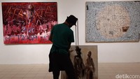 Sebanyak 35 seniman ikut berpartisipasi dalam pameran seni rupa Ataraxia yang digelar MayinArt di Jogja Gallery, Gondomanan, Yogyakarta. (Foto: Jauh Hari Wawan S/detikcom)  