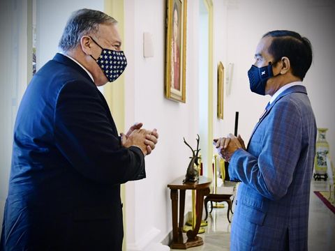 Menteri Luar Negeri Amerika Serikat Michael Richard 'Mike' Pompeo kembali lakukan lawatan ke Indonesia. Ia pun disambut hangat Presiden Joko Widodo (Jokowi) di Istana Bogor.