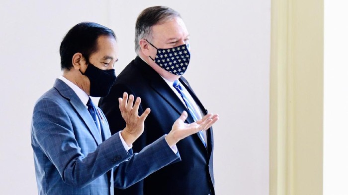 Menteri Luar Negeri Amerika Serikat Michael Richard Mike Pompeo kembali lakukan lawatan ke Indonesia. Ia pun disambut hangat Presiden Joko Widodo (Jokowi) di Istana Bogor.