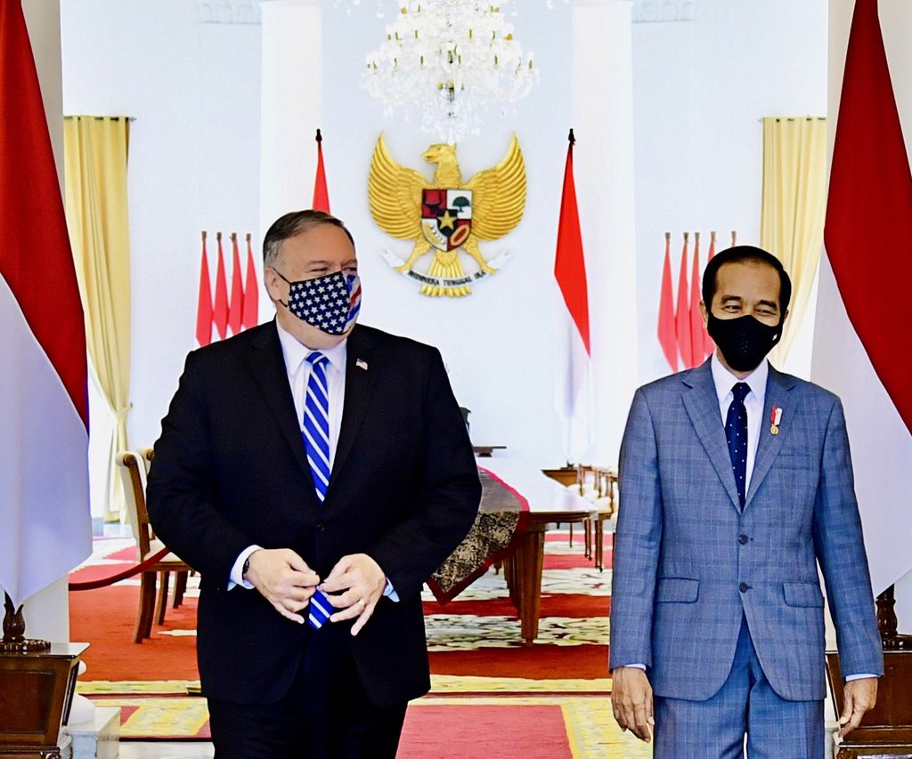 Menteri Luar Negeri Amerika Serikat Michael Richard 'Mike' Pompeo kembali lakukan lawatan ke Indonesia. Ia pun disambut hangat Presiden Joko Widodo (Jokowi) di Istana Bogor.
