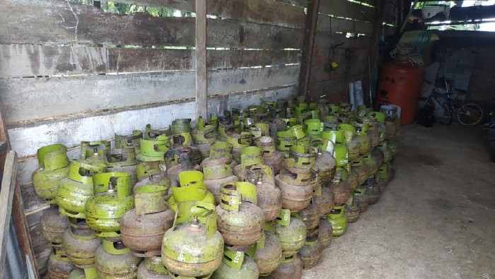 PT Pertamina (Persero) MOR II Sumbagsel tak mentolerir apabila terdapat pangkalan nakal yang menjual harga LPG Subsidi melebihi Harga Eceran Tertinggi (HET).