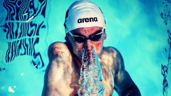 Jawara kategori Sport in Action diraih Ian Macnicol yang menampilkan perenang Diogo Cancel dari Portugal yang tengah berlatih persiapan British Para-Swimming International. Foto: Siena International Photo Awards