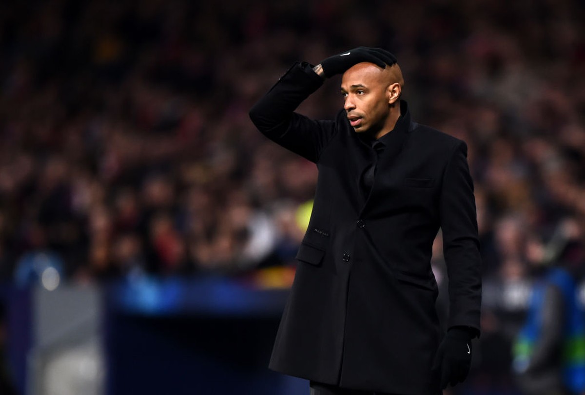 Teriakan Thierry Henry (Getty Images/Denis Doyle)