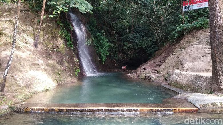 Maulid Nabi Nama Muhammad Gratis Masuk Curug  Cipeuteuy 