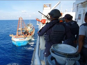 KKP Bakal Cabut Izin Kapal yang Terlibat Penangkapan Ikan Ilegal