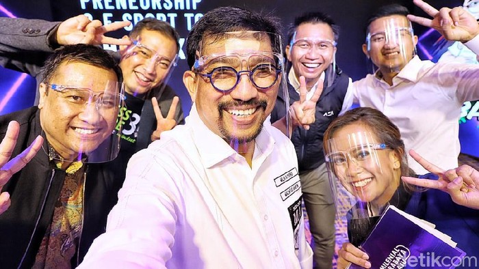 Cawali Machfud Arifin Siapkan Distrik Inovasi serta Stadion Esports di Surabaya
