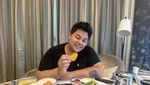 Ivan Gunawan Doyan Ngopi hingga Akhirnya Bisnis Coffee Shop