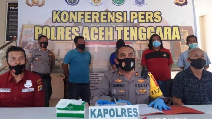 Kapolres Aceh Tenggara, Aceh, AKBP Wanito Eko Sulistyo memberikan keterangan pers terkait kasus penyerangan seorang ustaz. Seorang terduga pelaku berinisial MA (37) warga kabupaten setempat diamankan polisi. (ANTARA/HO)
