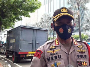 Polisi: Warga Gang Rumah Habib Rizieq Menolak Disemprot Disinfektan