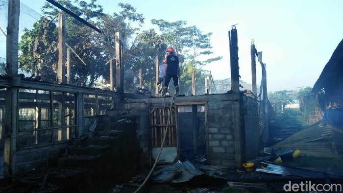 kebakaran di blitar